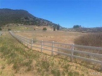 Temecula, CA Commercial - 21757 Foli Rnch cir