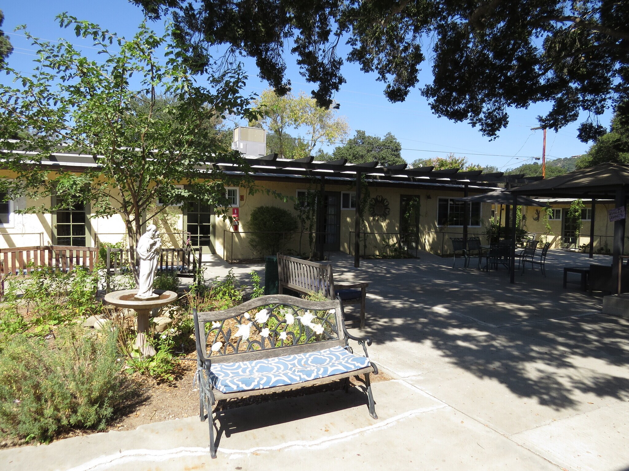 905 El Centro Ojai, CA 93023 Health Care Property for Sale on