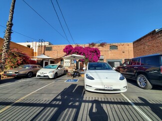 Los Angeles, CA Storefront - 149 S Western Ave