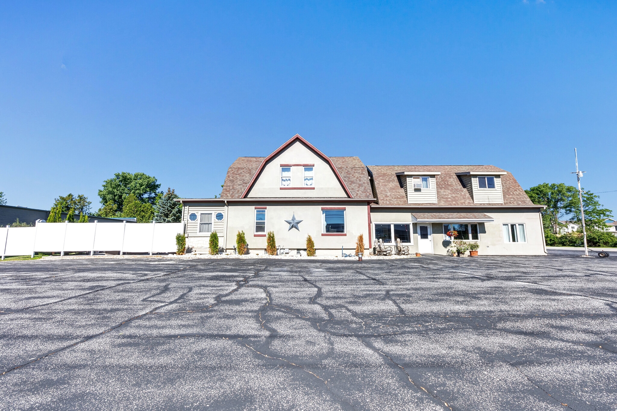 513-529 Duluth Ave, Sturgeon Bay, Sturgeon Bay, WI for Sale