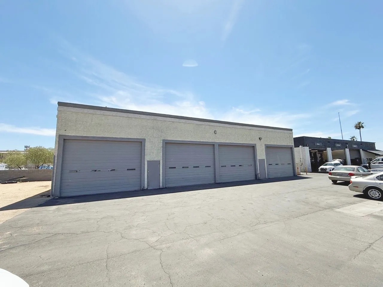 2222 W Deer Valley Rd, Phoenix, AZ for Rent