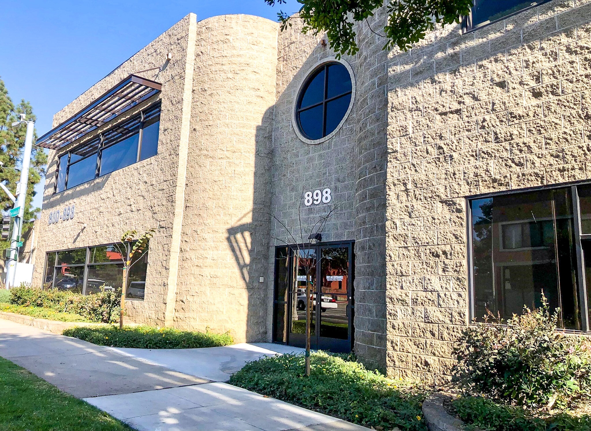880-898 N Fair Oaks Ave, Pasadena, CA for Rent