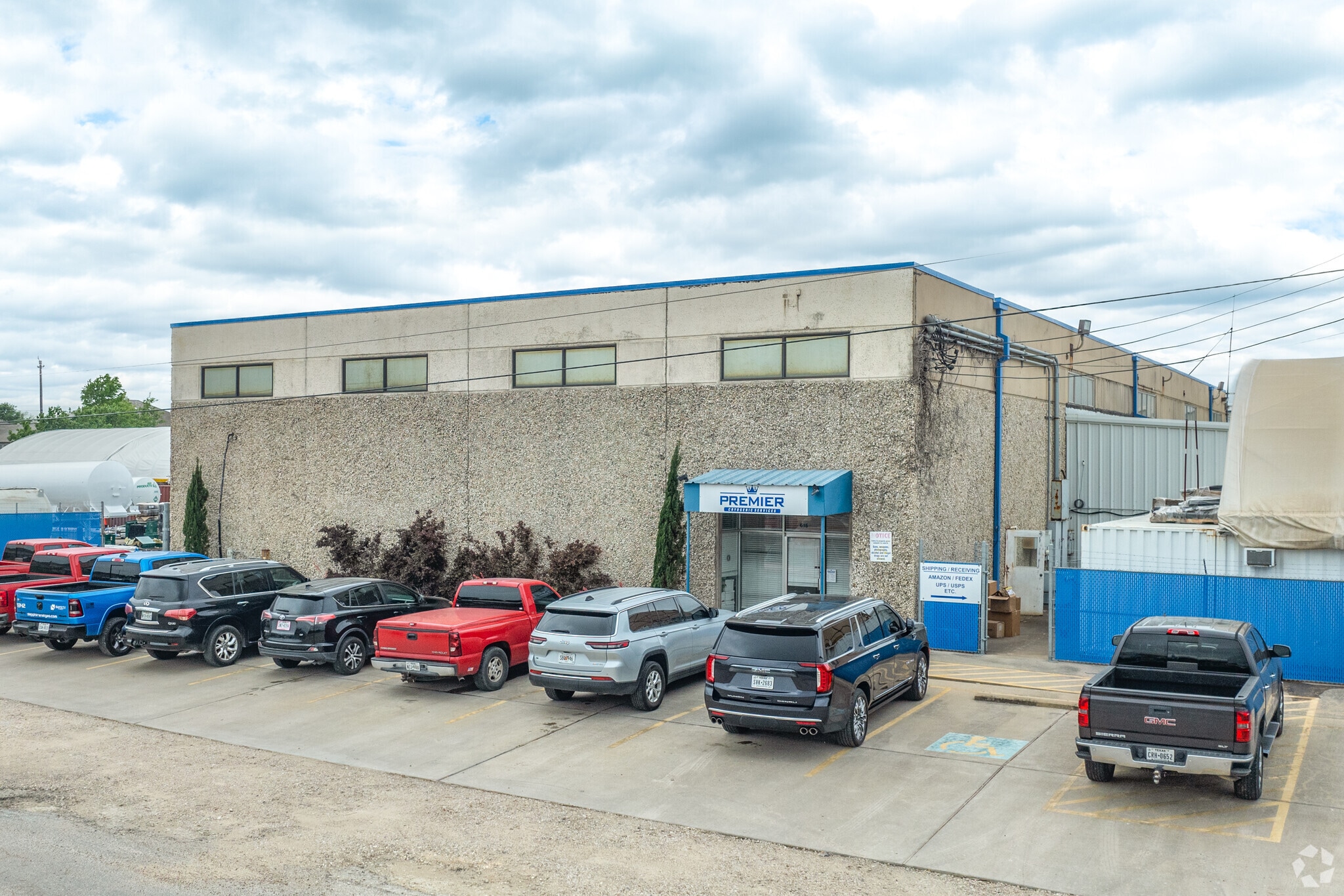 615 N 6th St, La Porte, TX for Sale