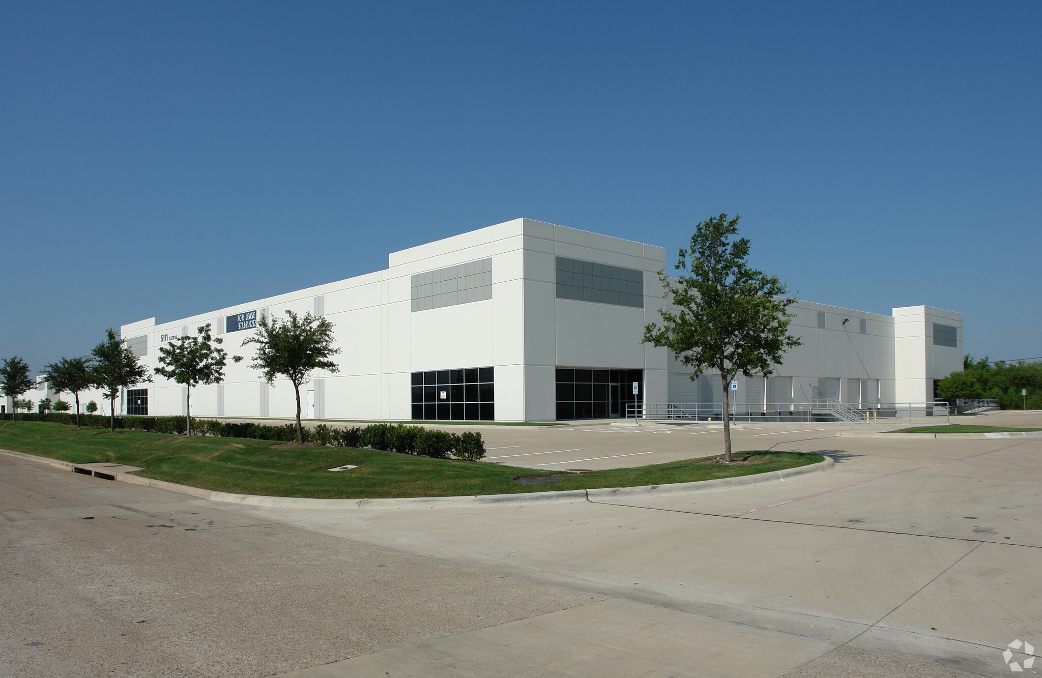 5111 Catron Dr, Dallas, TX for Rent