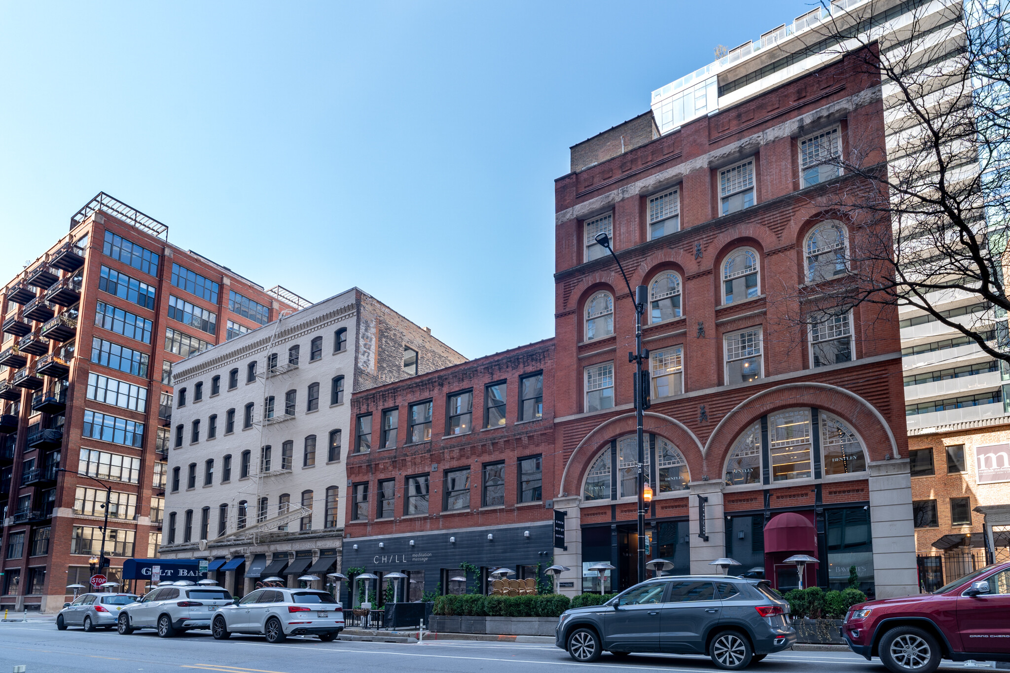 220-230 W Kinzie St, Chicago, IL for Rent