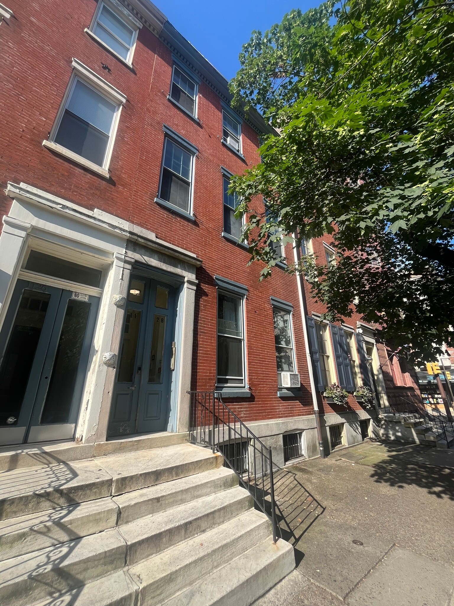 1128 Spruce St, Philadelphia, PA for Sale
