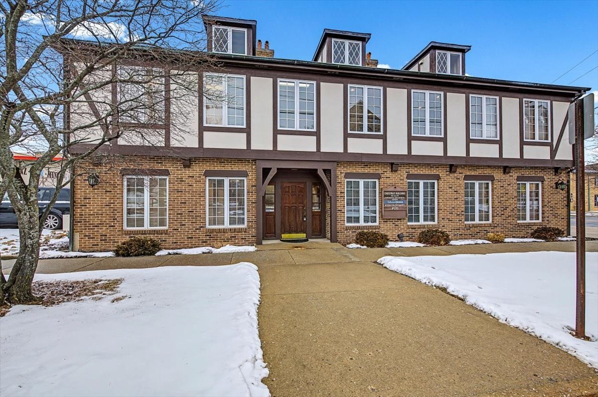 50 Ela St, Barrington, IL for Rent