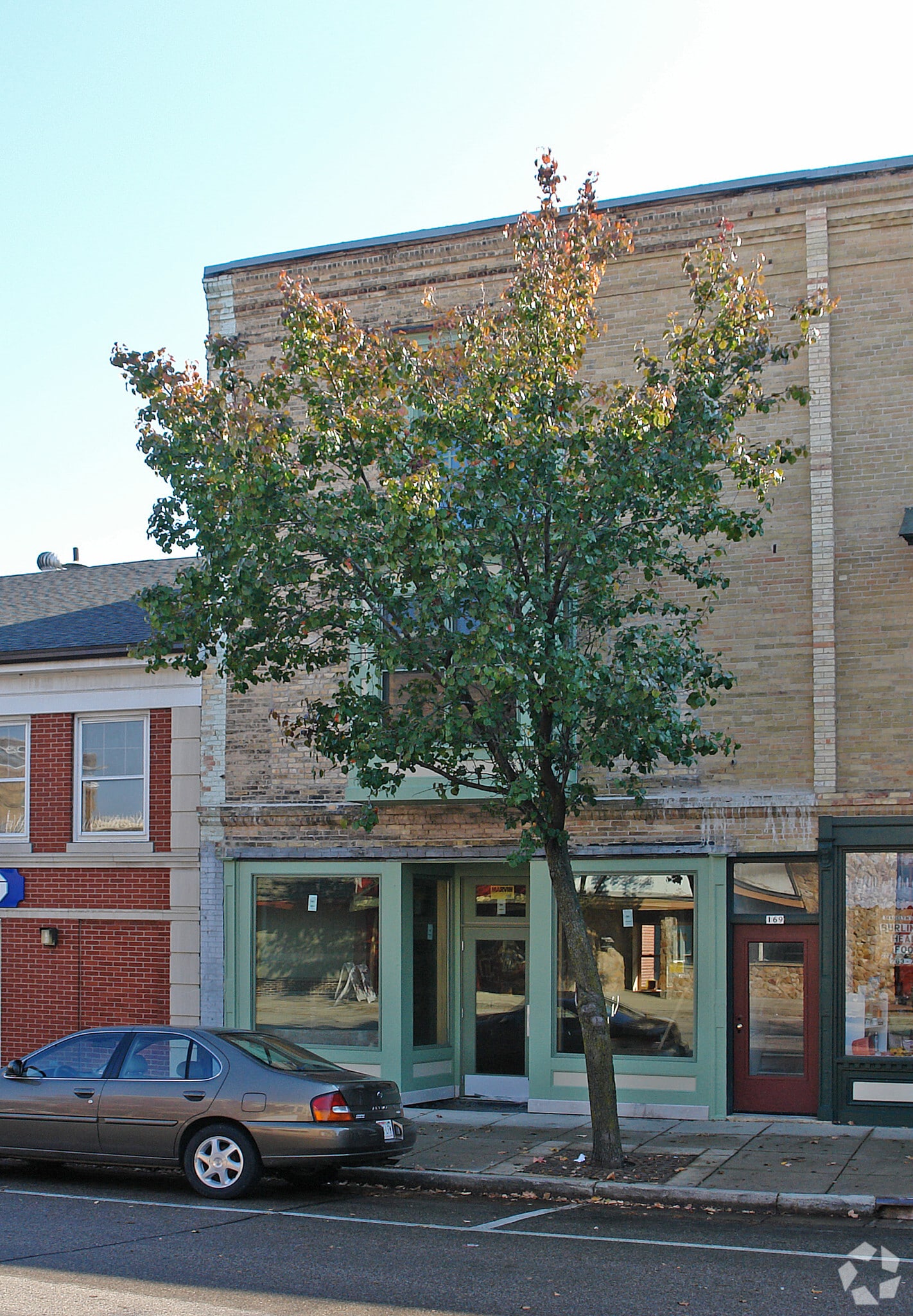 169-173 E Chestnut St, Burlington, WI for Sale