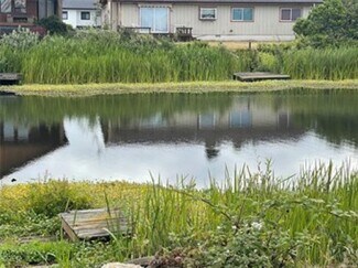 598 POINT BROWN AVE NE  