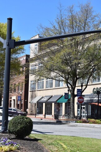 Columbus, GA Retail - 15 W 11th St