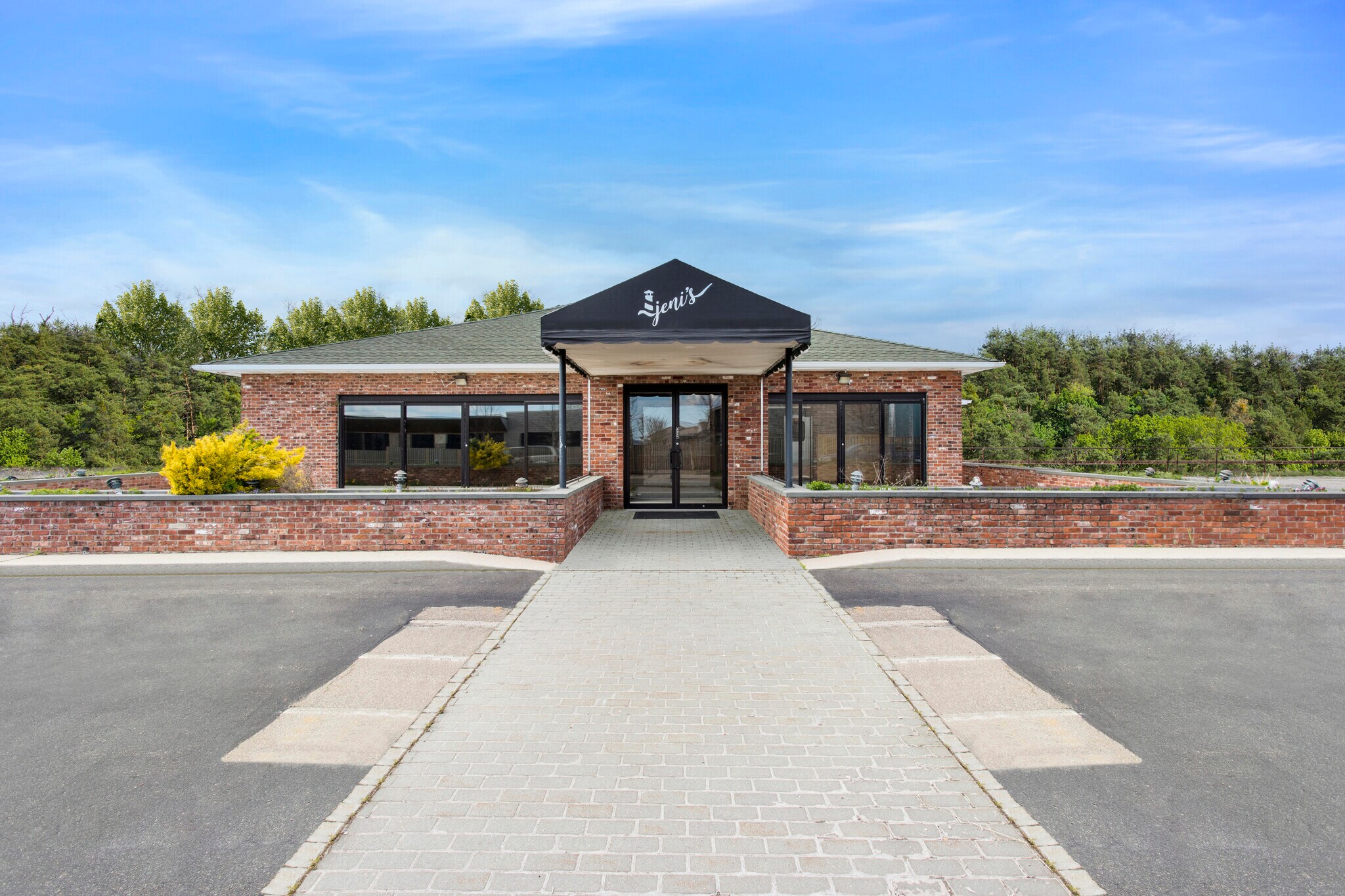 62375 Rt-25, Southold, NY for Sale
