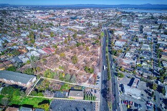 Redwood City, CA Residential Land - 332 Woodside Rd