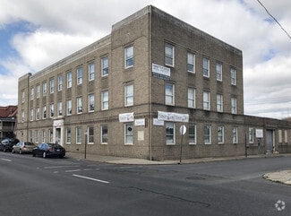 1227-1239 W Linden St  