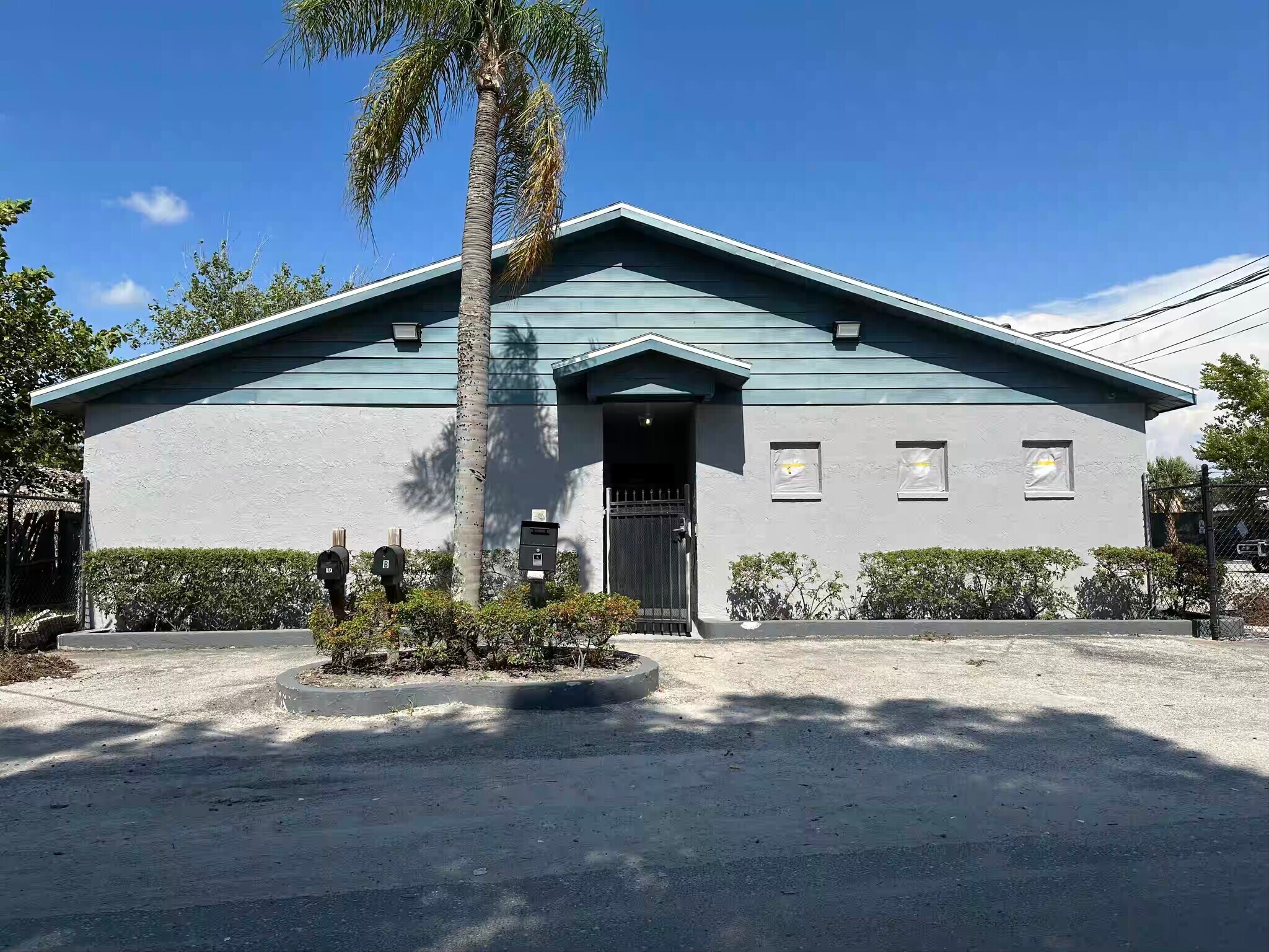 5015 N Clark Ave, Tampa, FL for Rent