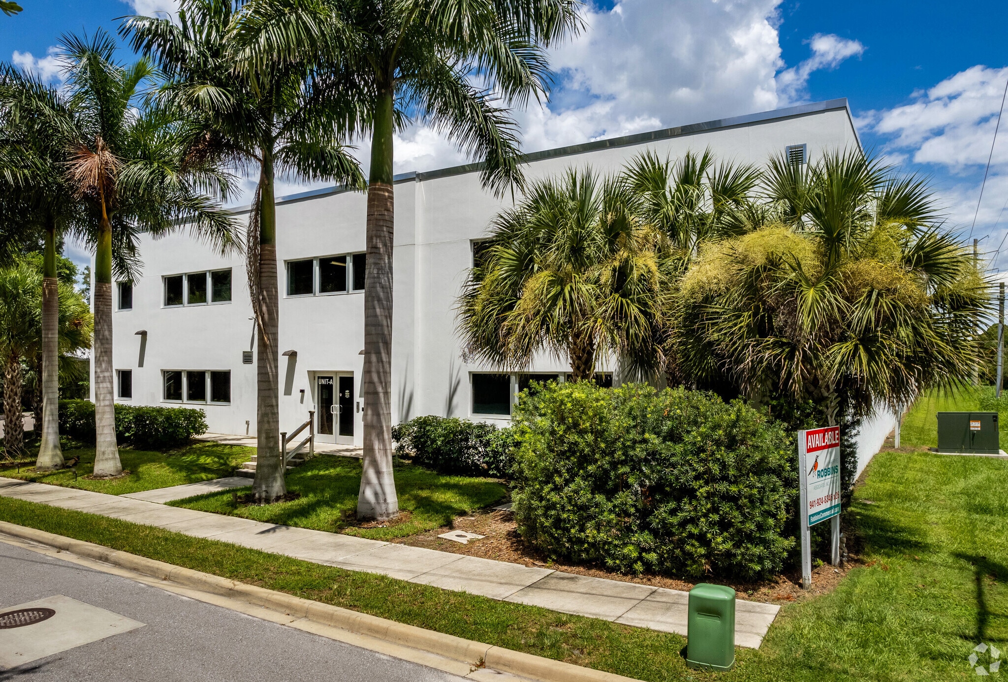 1060 Goodrich Ave, Sarasota, FL for Sale