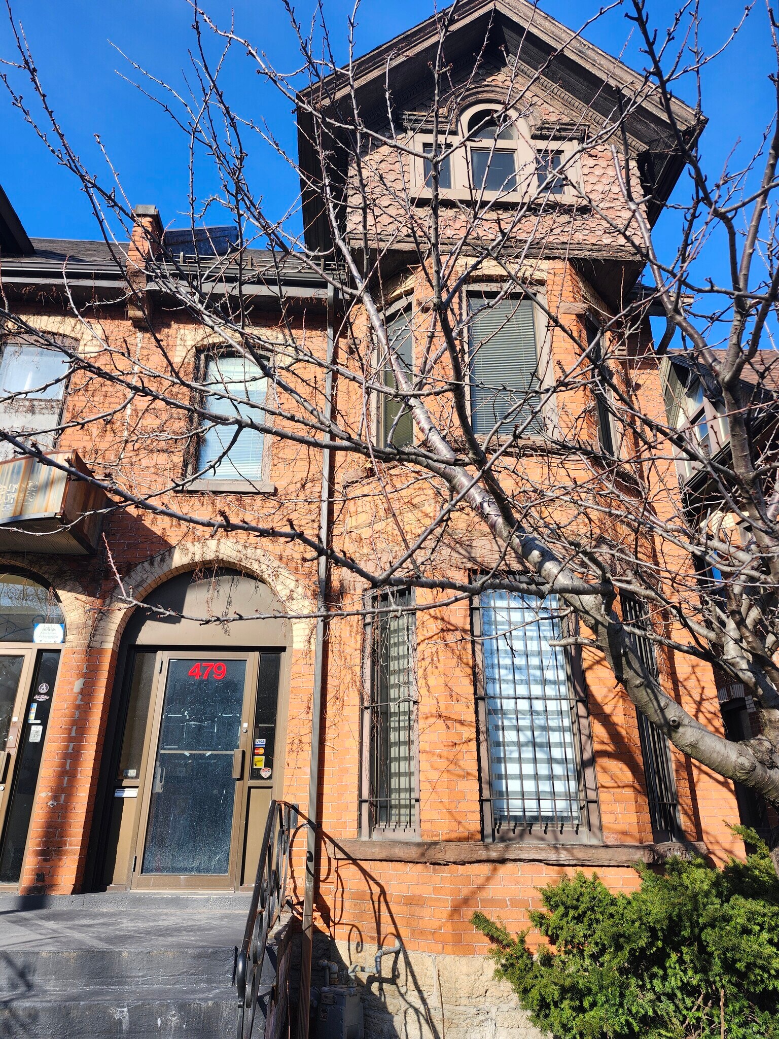 477-479 Main St E, Hamilton, ON for Sale
