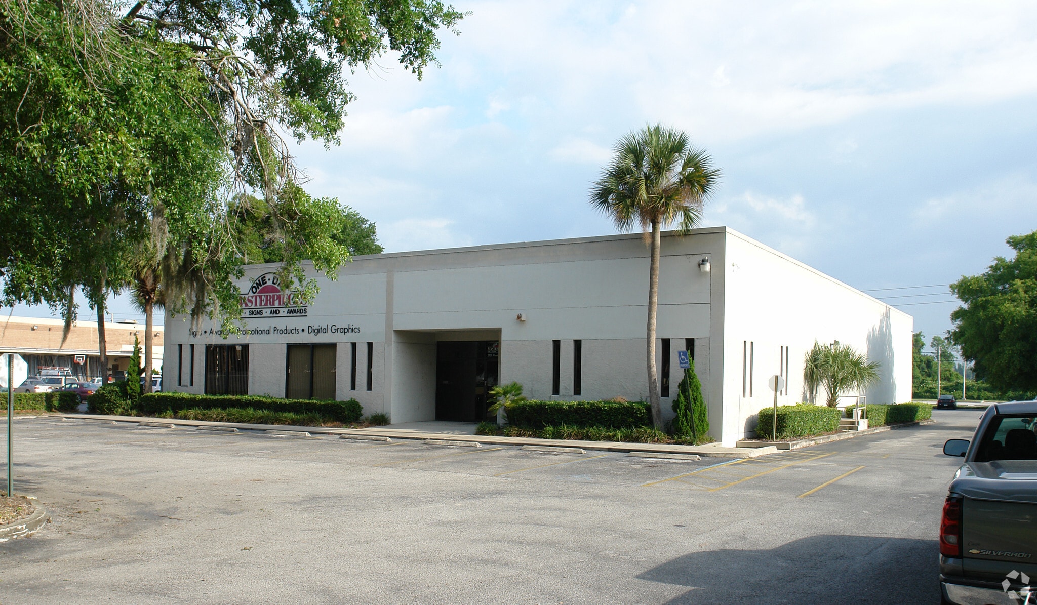 2101 Premier Row, Orlando, FL for Sale