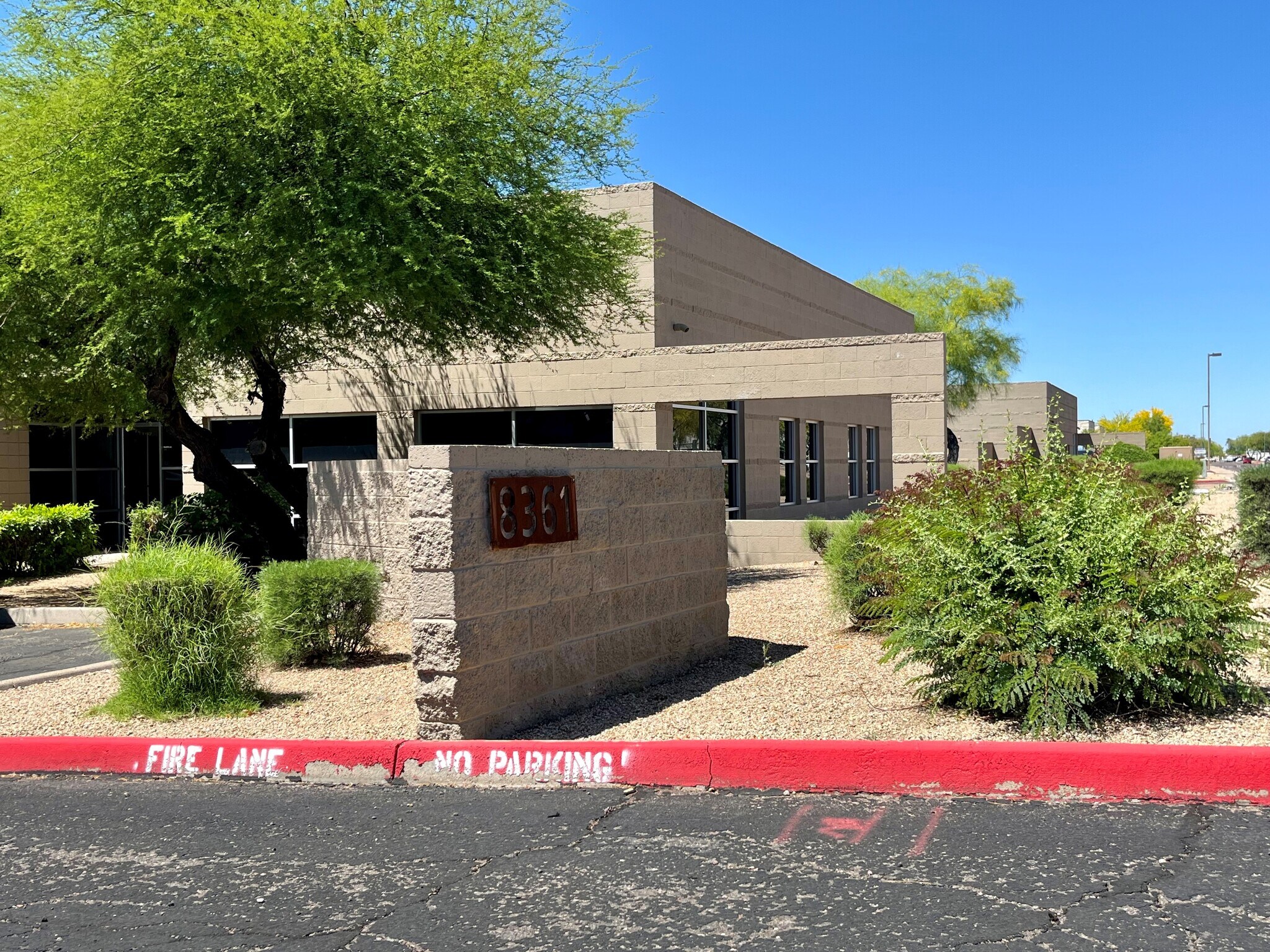 8361 E Evans Rd, Scottsdale, AZ for Rent