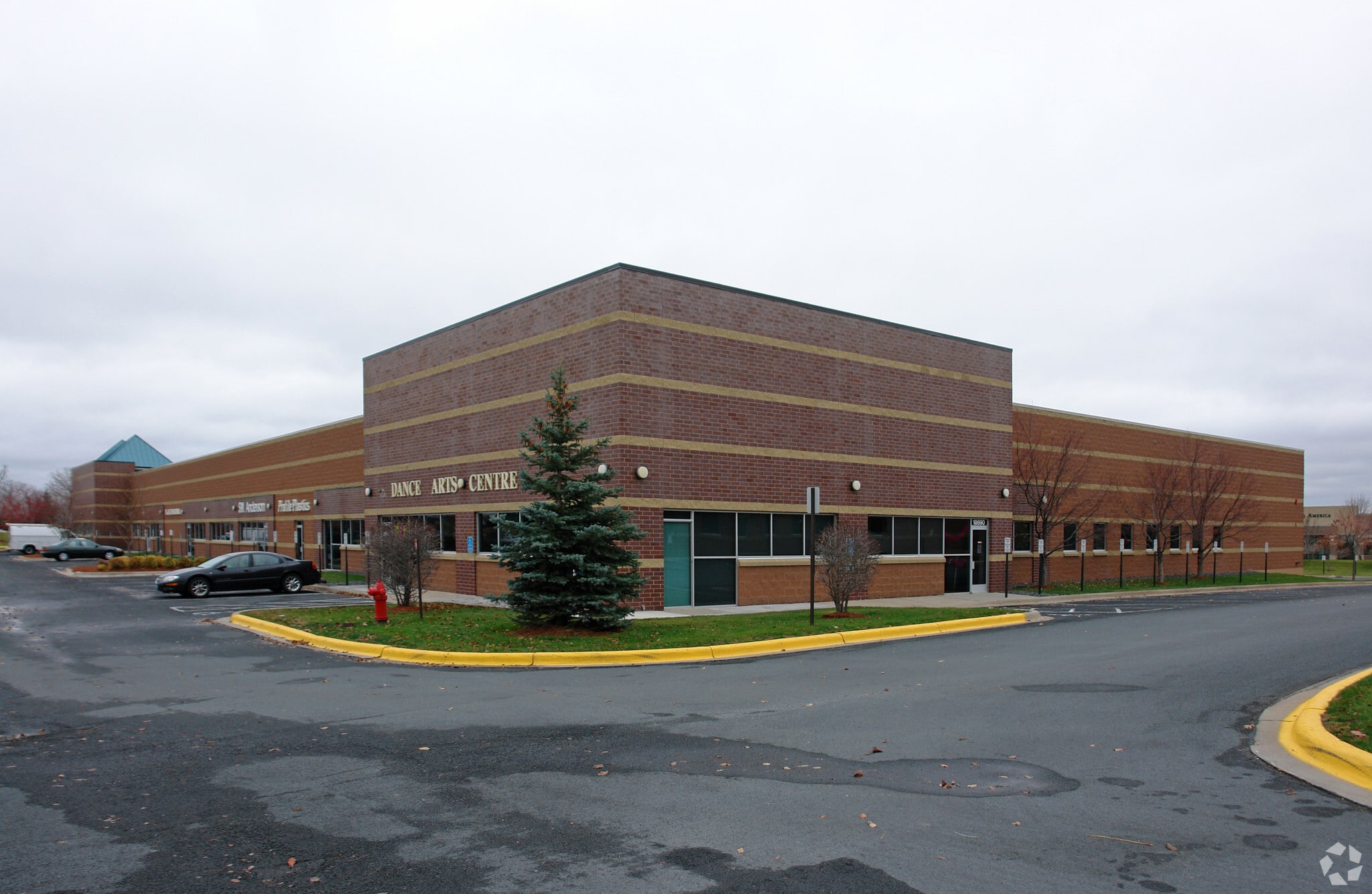 18640-18690 Lake Dr E, Chanhassen, MN for Rent