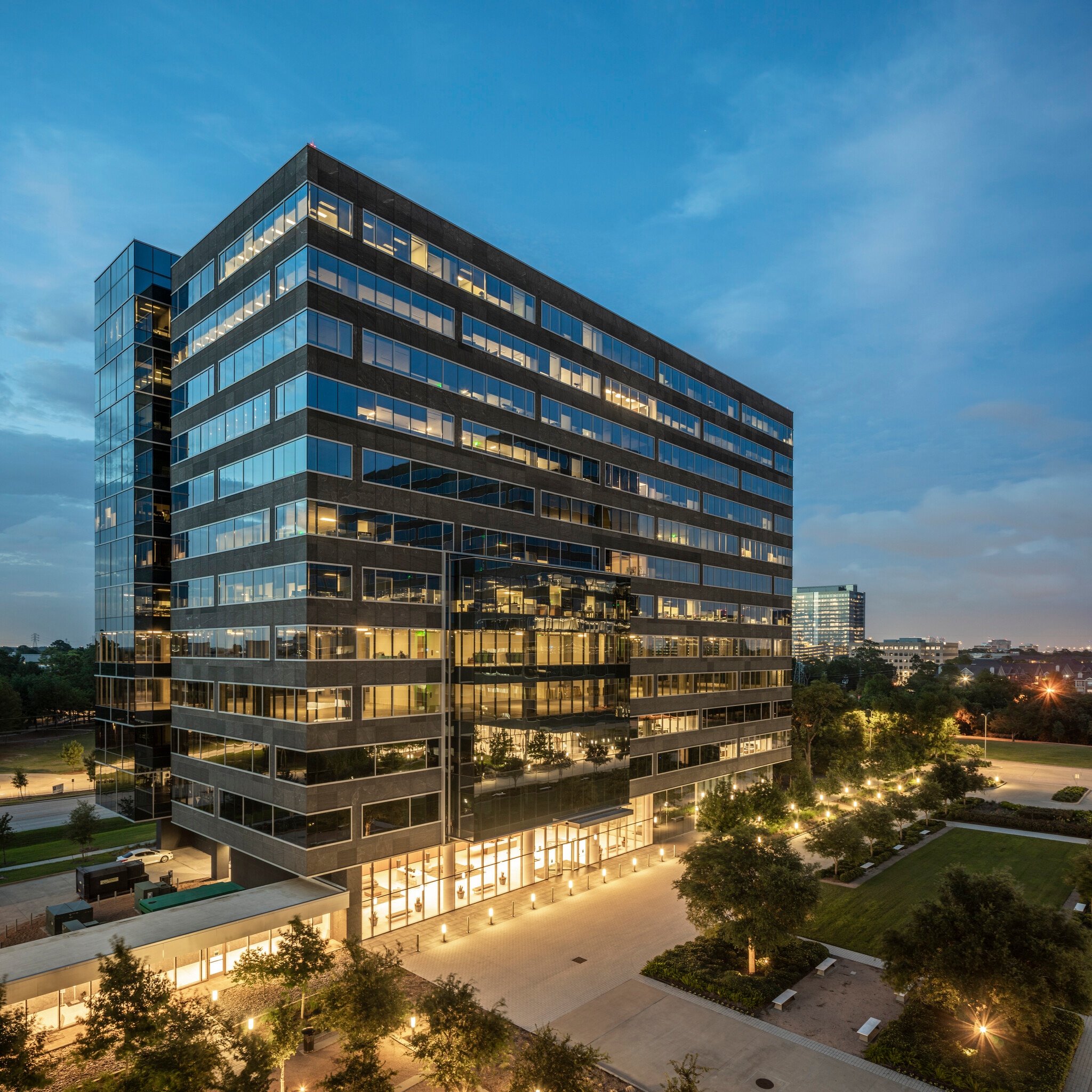 15375 Memorial Dr, Houston, TX for Rent