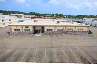 Syosset, NY Industrial - 160 Eileen Way