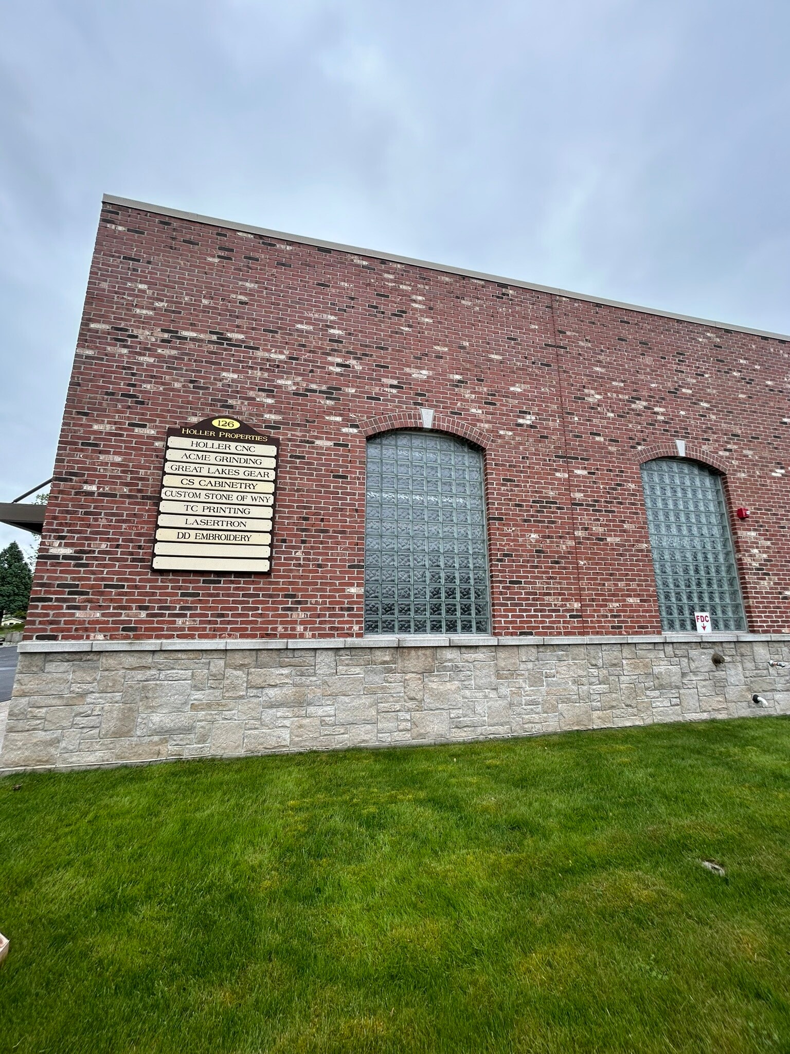 126 E Niagara St, Tonawanda, NY for Rent