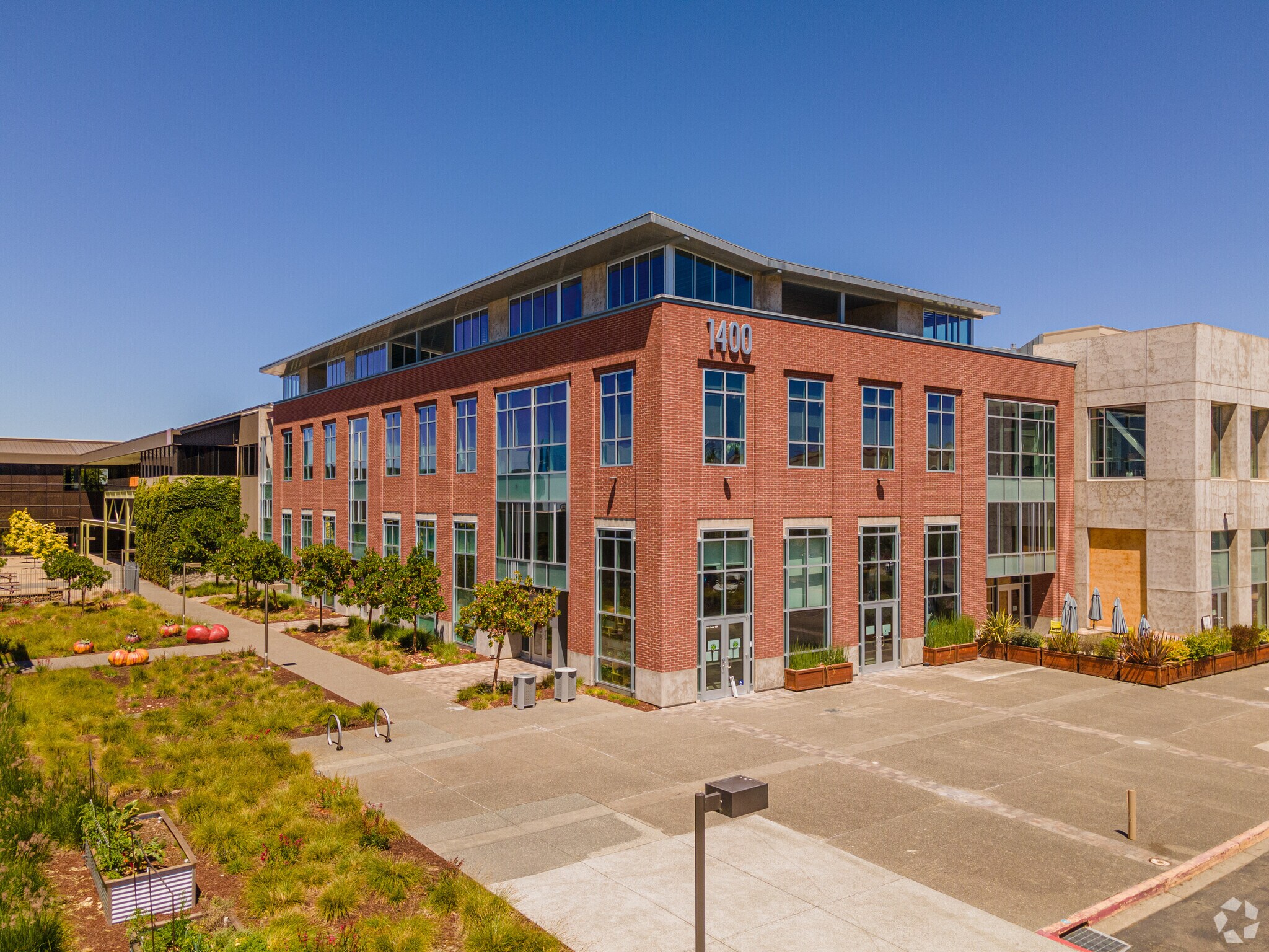 1400-1500 Valley House Dr, Rohnert Park, CA for Rent