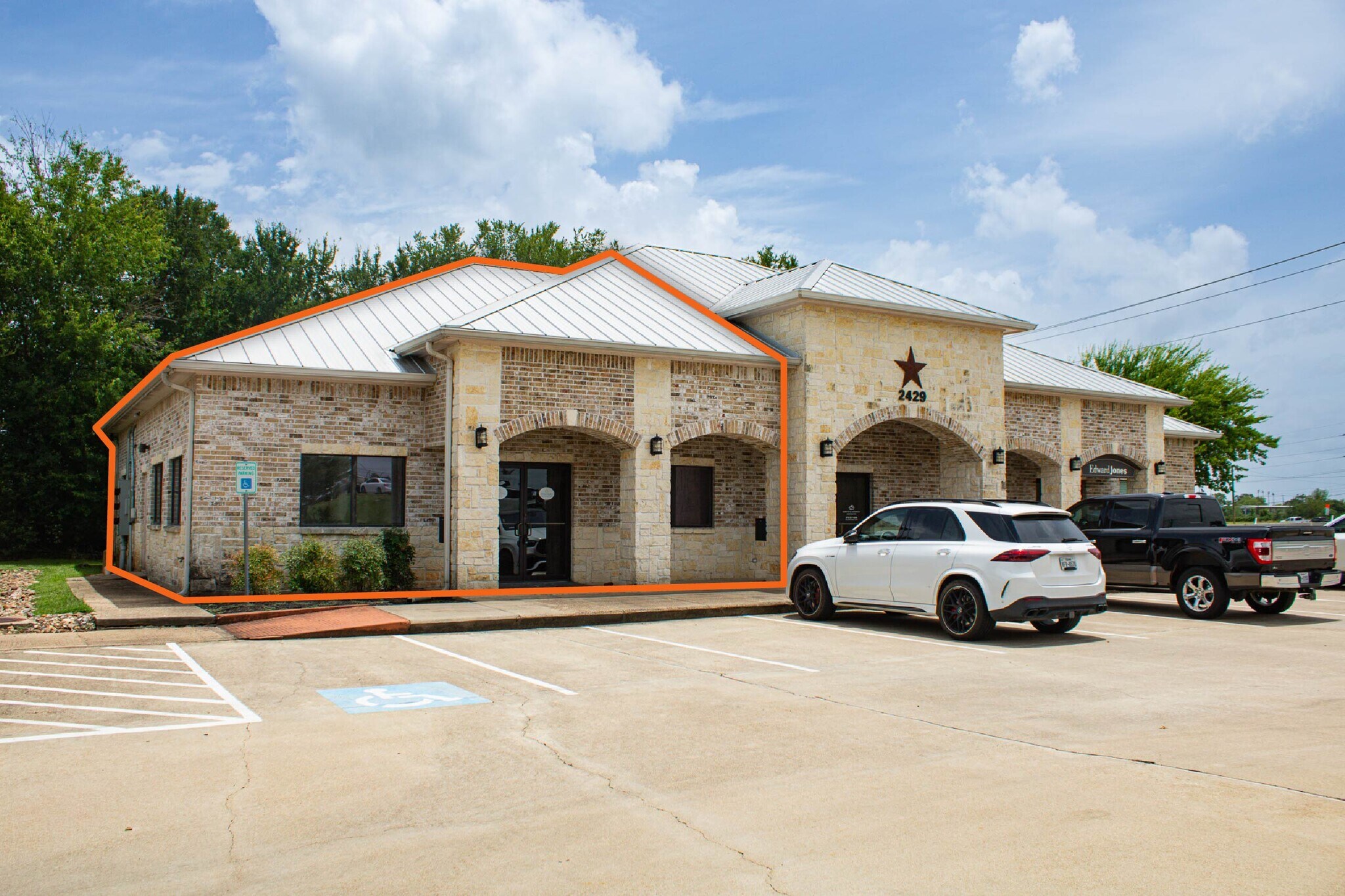 2429 Earl Rudder Fwy, College Station, TX for Rent