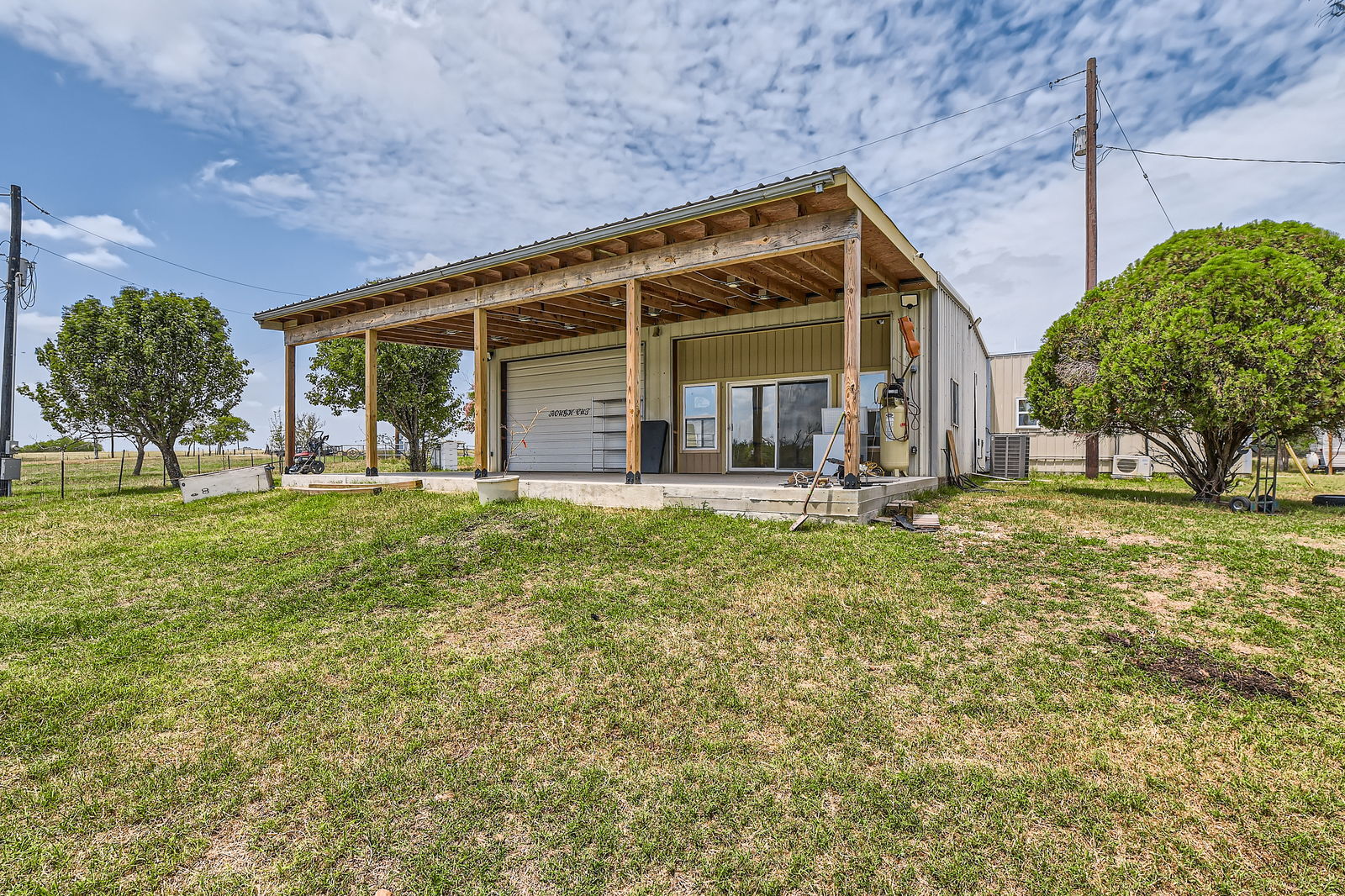 480 Grandpa rd, Dale, TX for Rent