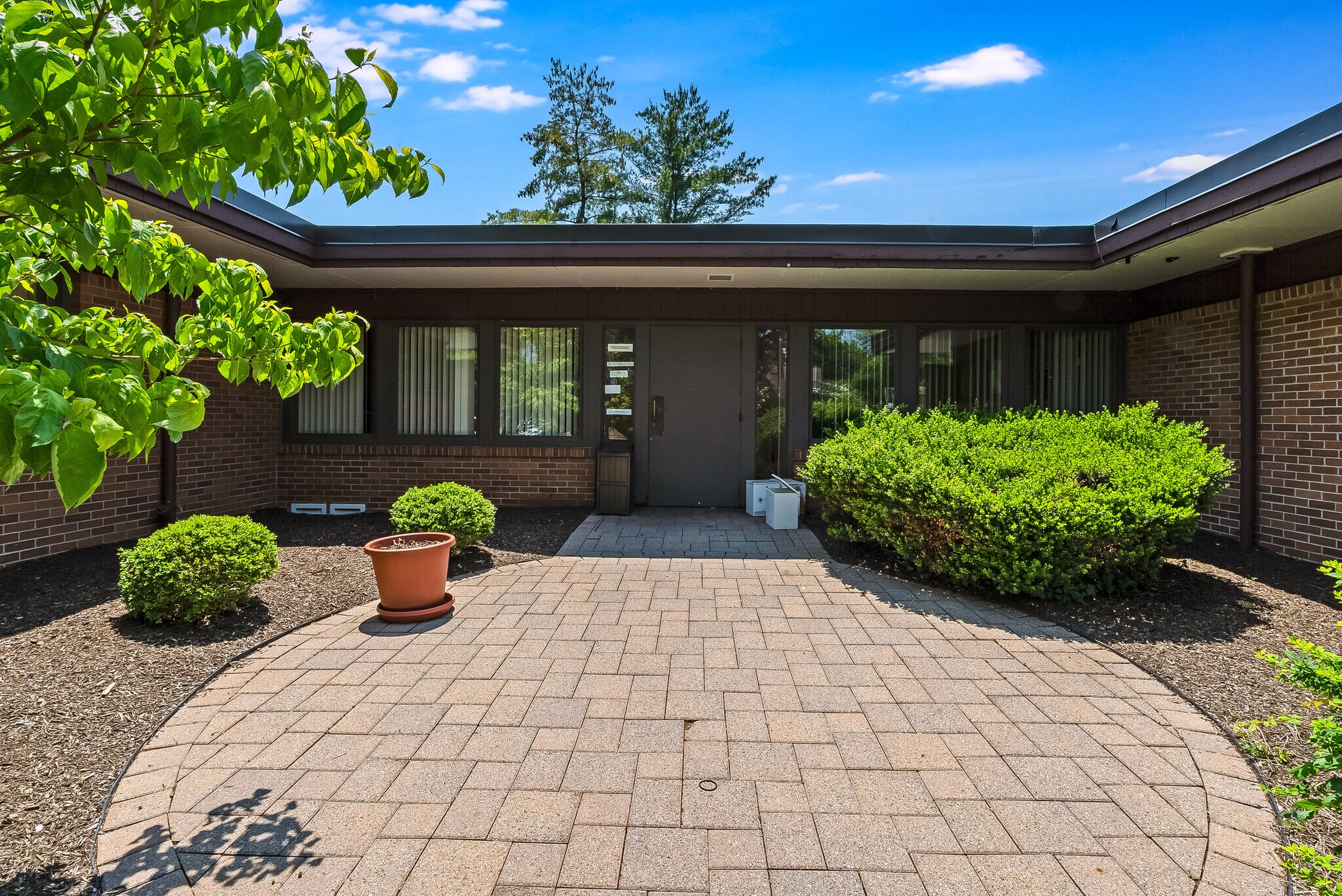 8 Shunpike Rd, Madison, NJ for Sale