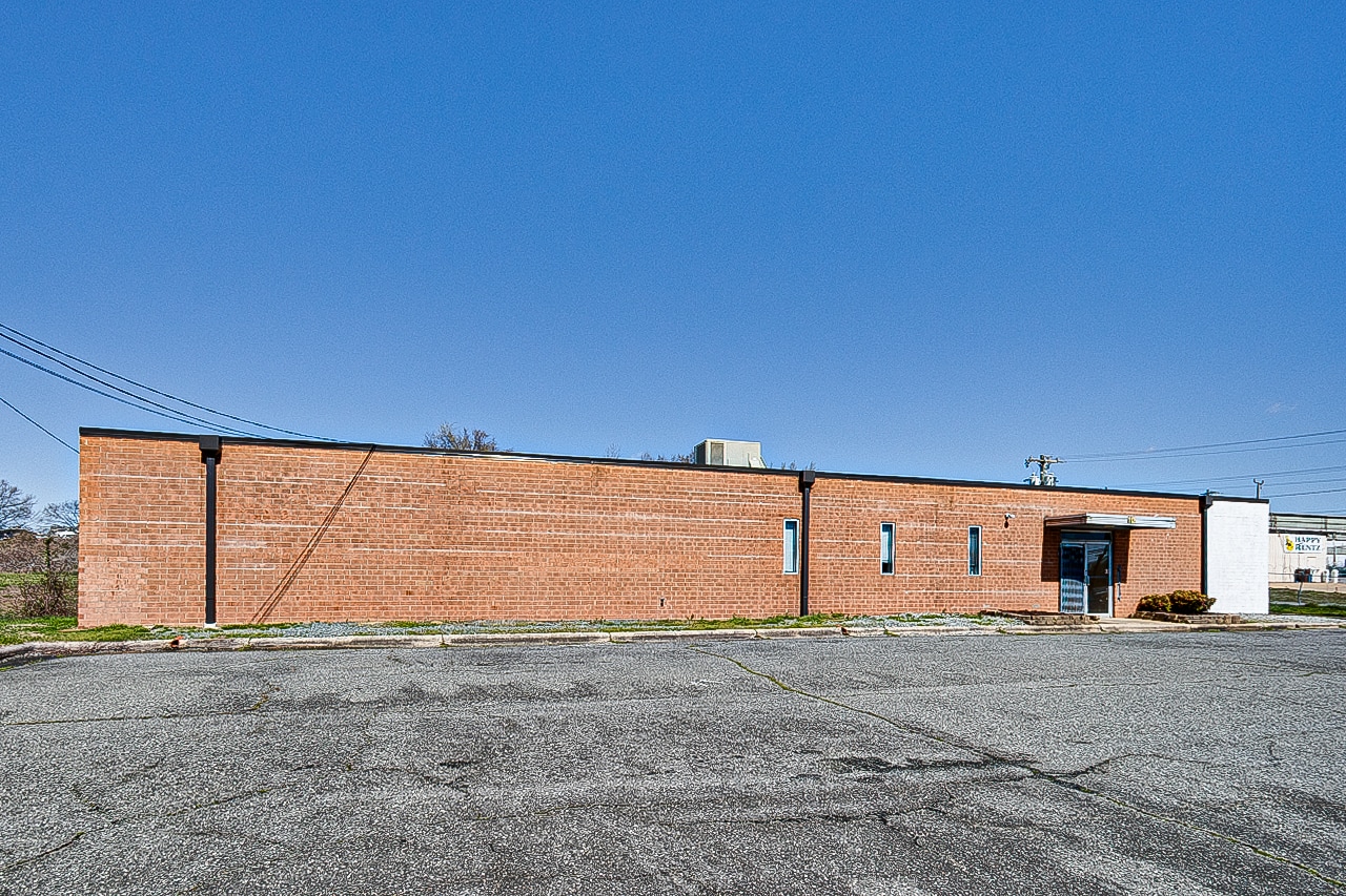 112 Oconnor St Greensboro, NC 27406 Industrial Property for Lease on