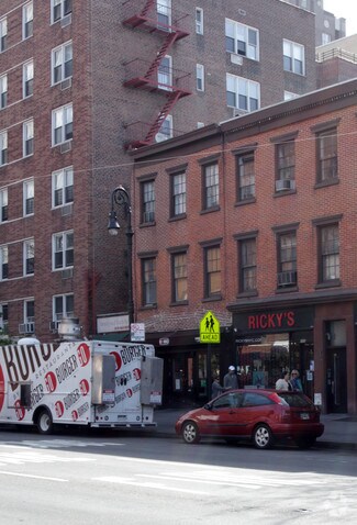 470 Avenue Of The Americas  