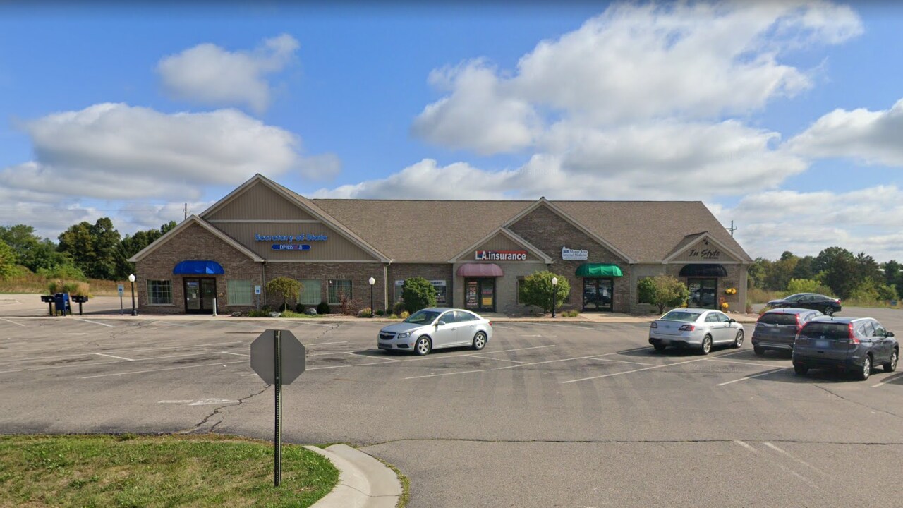 806 Hogsback Rd, Mason, MI for Rent