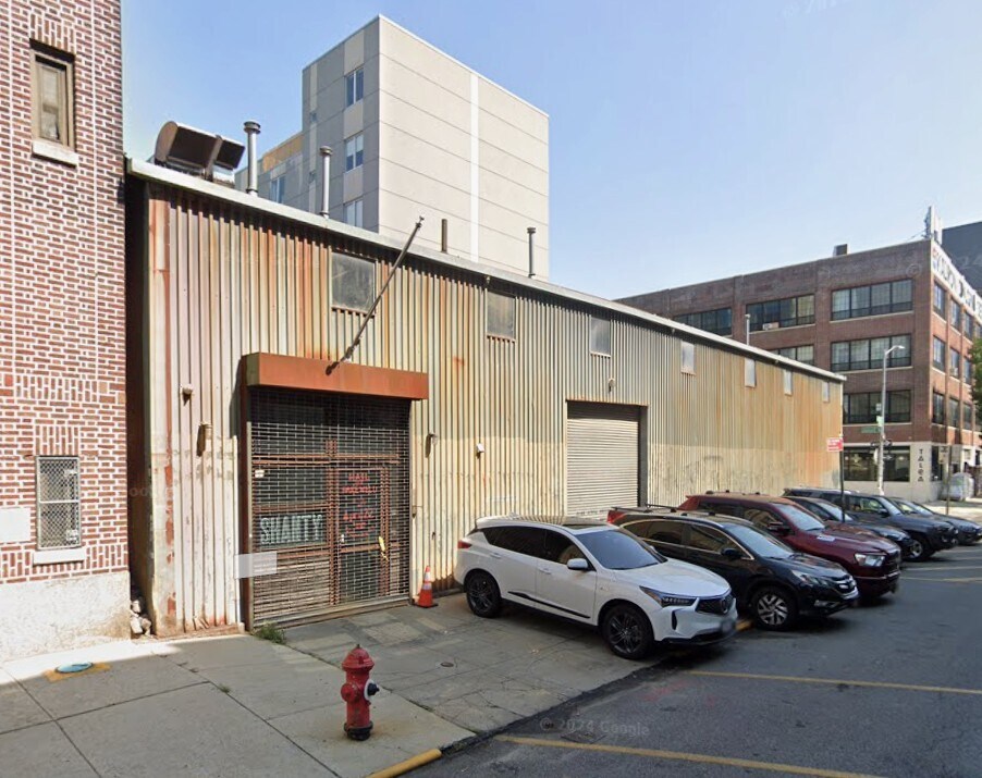 405 Leonard St, Brooklyn, NY for Sale