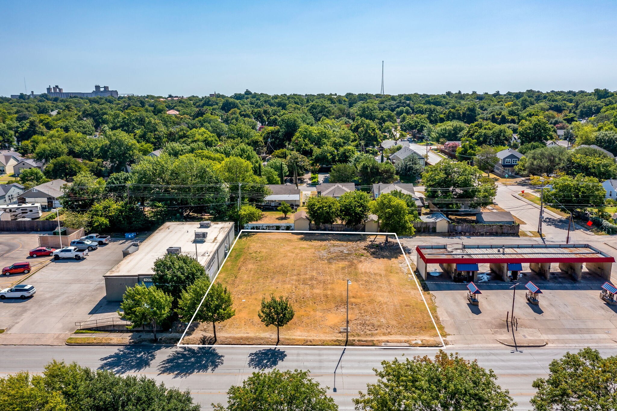 2525 8th Ave, Fort Worth, TX for Sale
