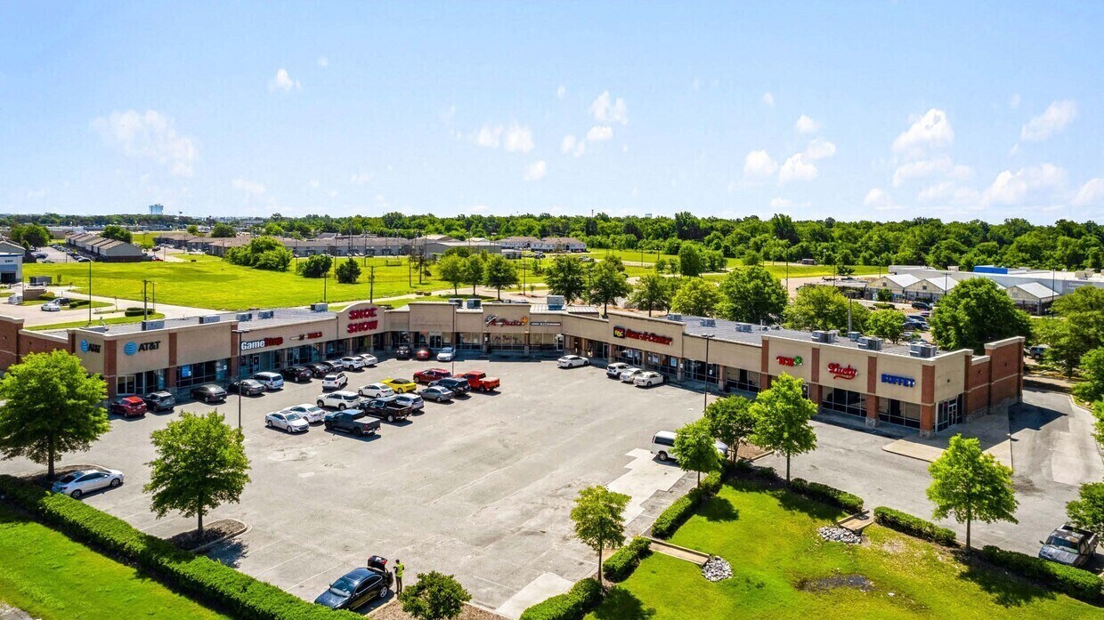 650 W Service Rd, West Memphis, AR for Rent