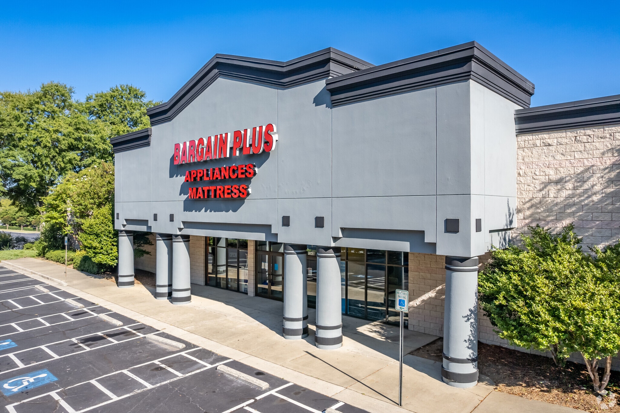 1340 Southlake Pky, Morrow, GA for Rent