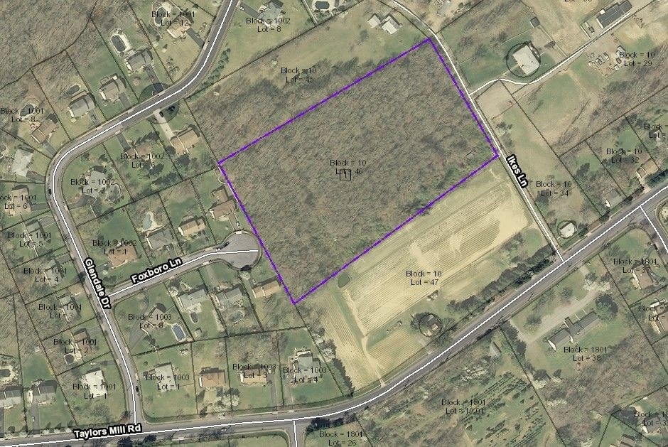 5 Ikes Ln, Manalapan Township, NJ for Sale