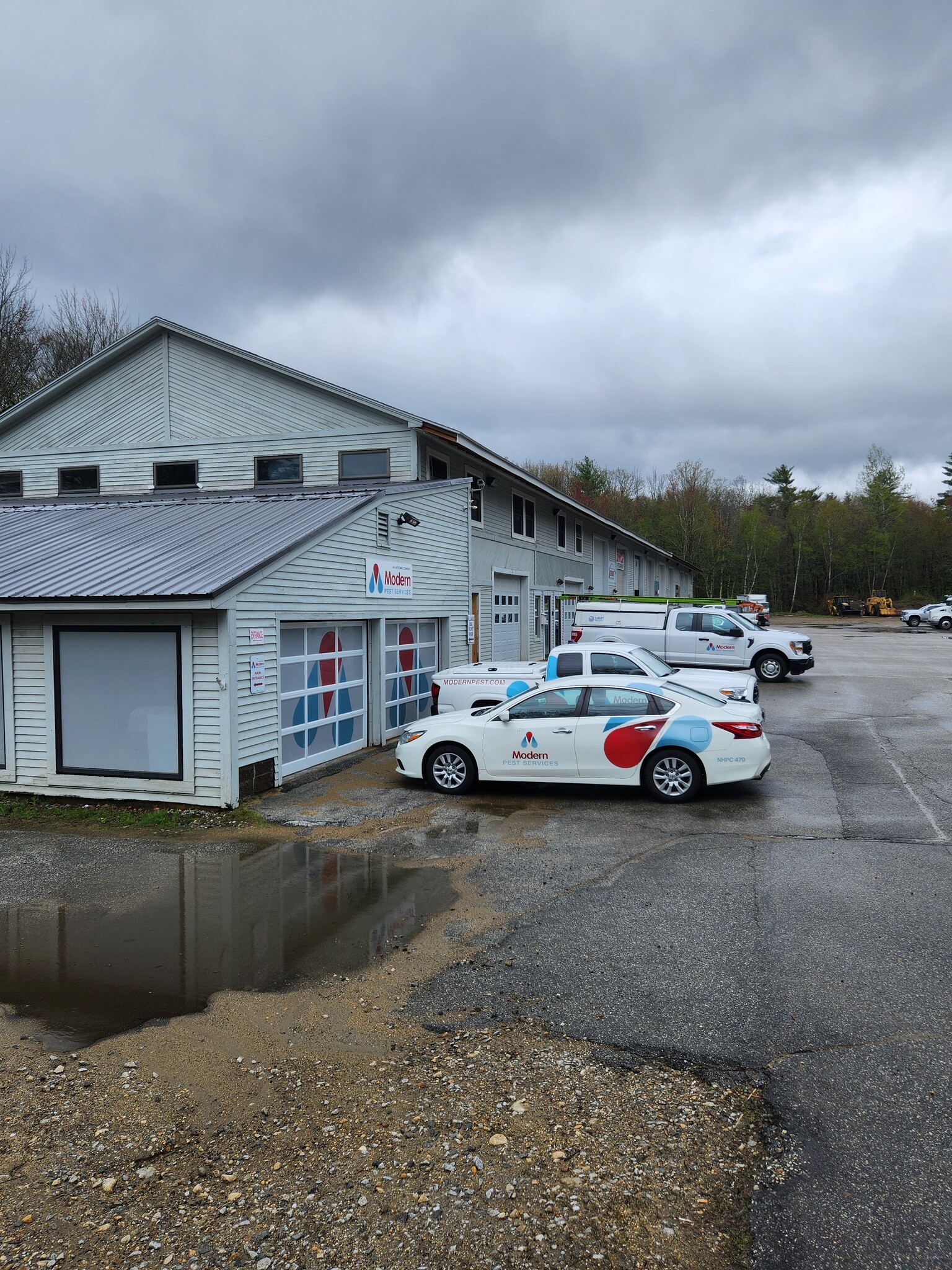 329 Dover Rd, Chichester, NH for Rent