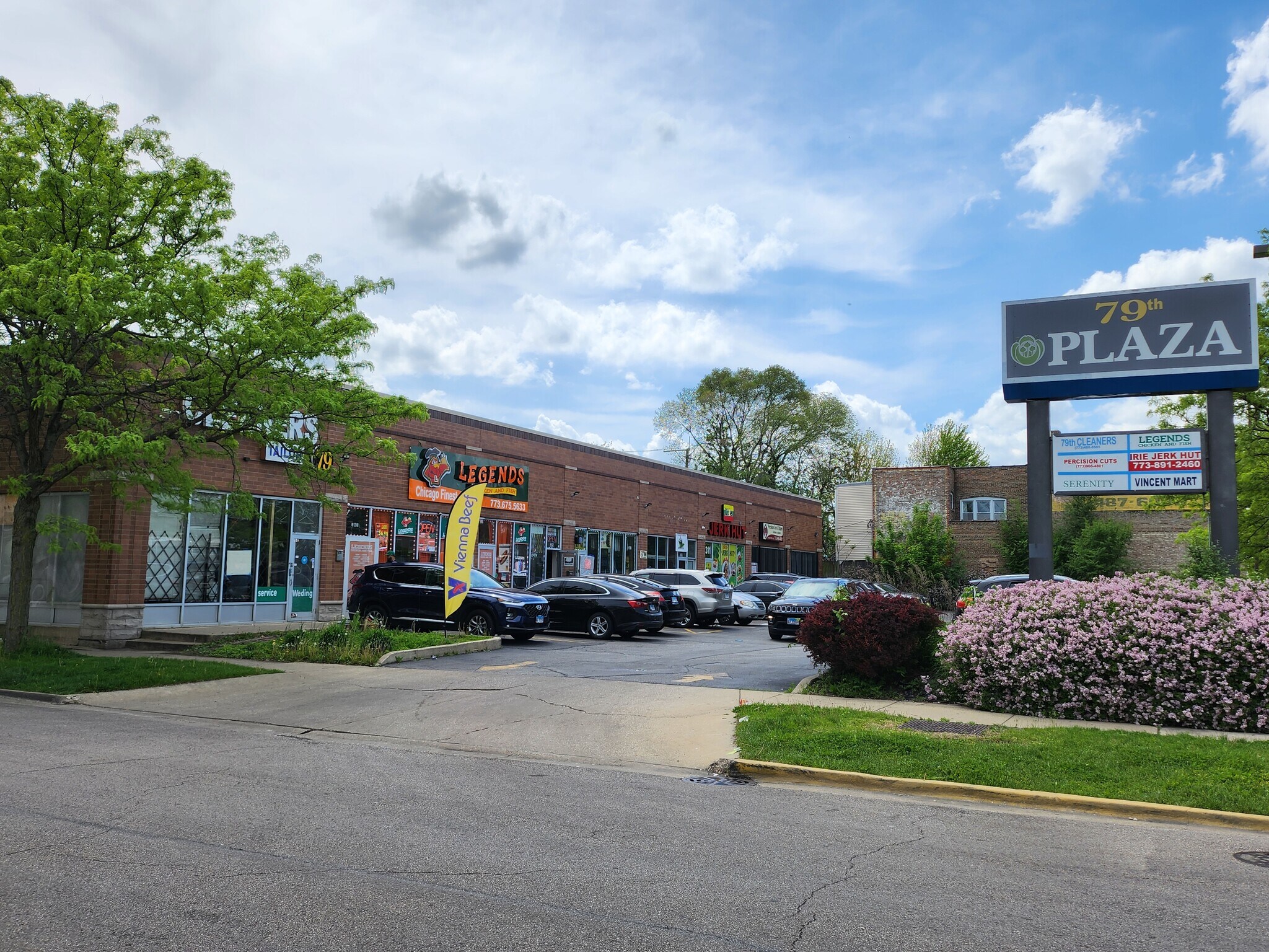 301-315 W 79th St, Chicago, IL for Sale