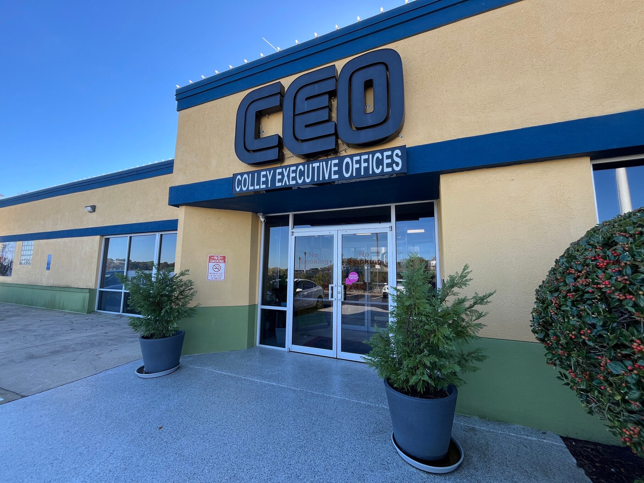 5215 Colley Ave, Norfolk, VA for Rent