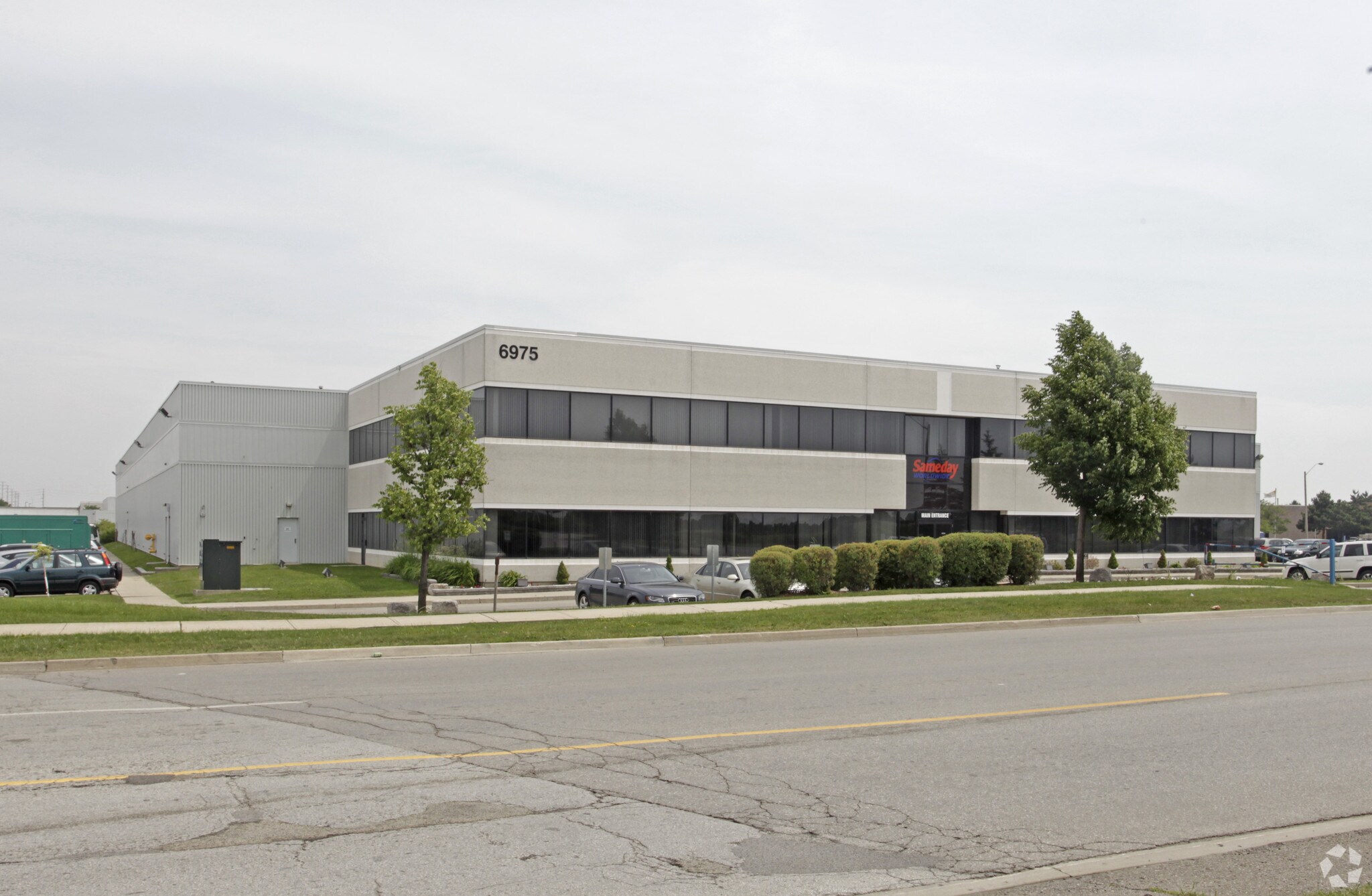 6975 Menkes Dr, Mississauga, ON for Sale