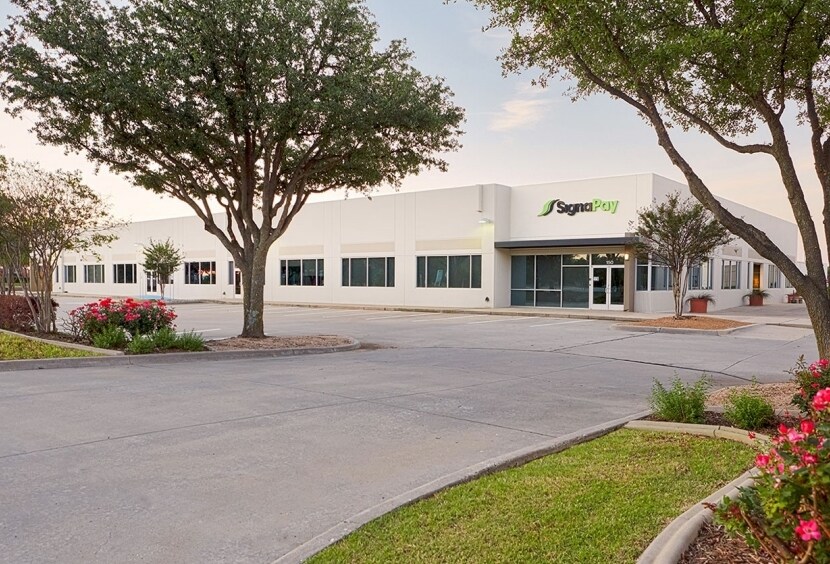 4100 Royal Ln W, Irving, TX for Rent