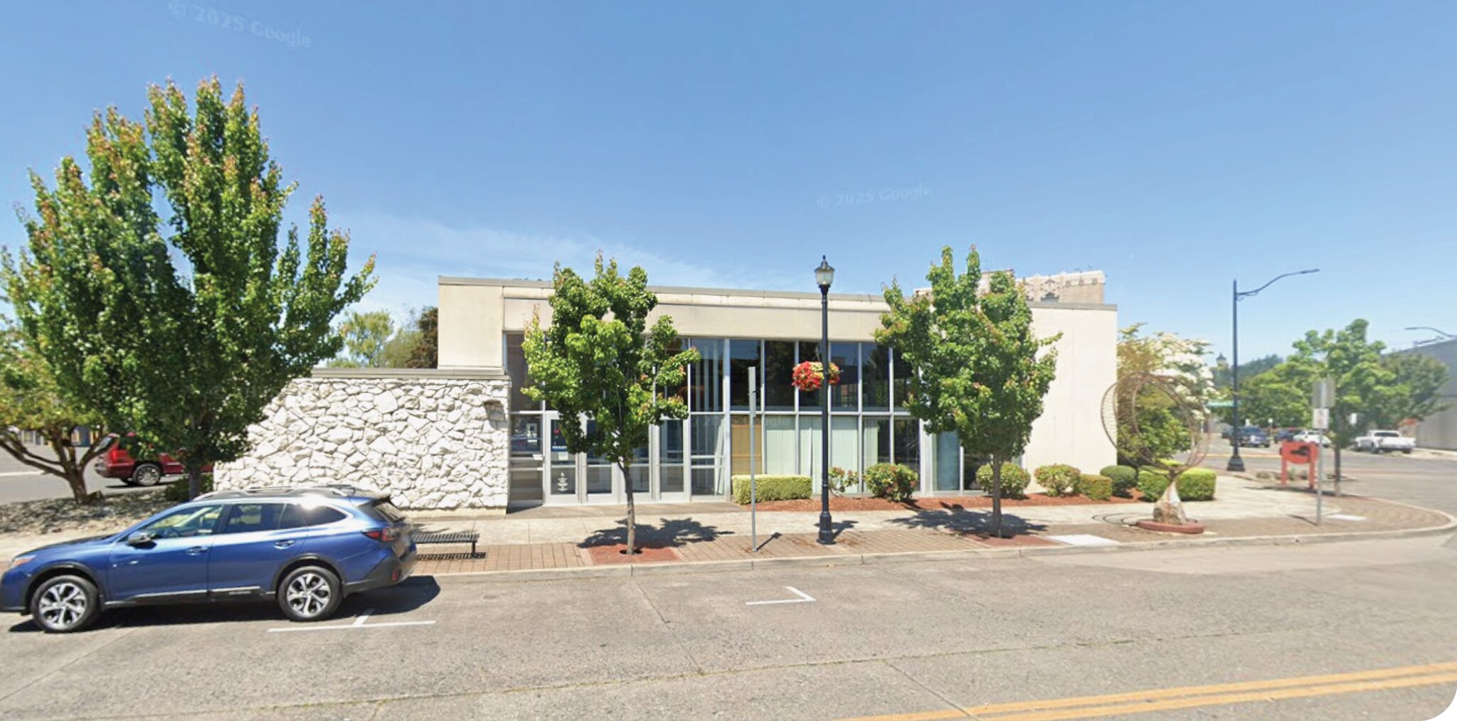 1515 Commerce Ave, Longview, WA for Sale