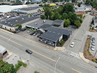 Worcester, MA Storefront - 574 Southbridge St