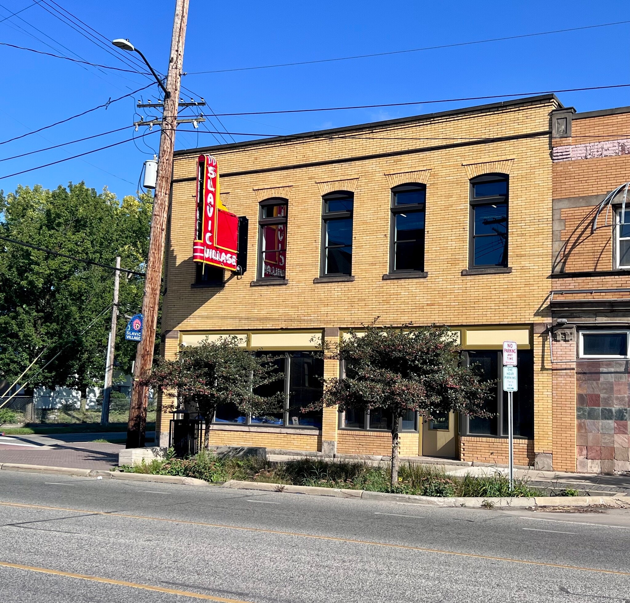 5001 Fleet Ave, Cleveland, OH for Sale