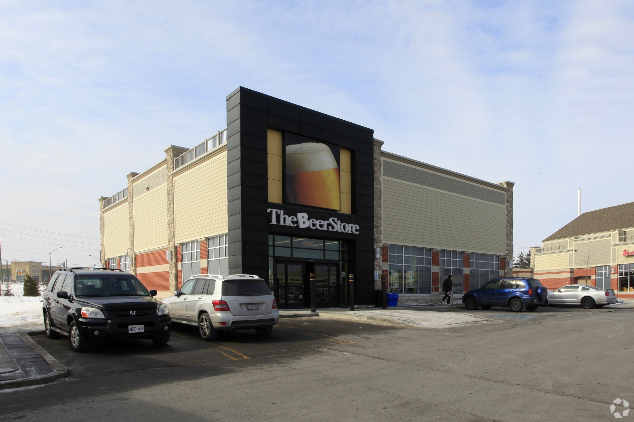 1370-1490 Major Mackenzie Dr, Vaughan, ON for Rent