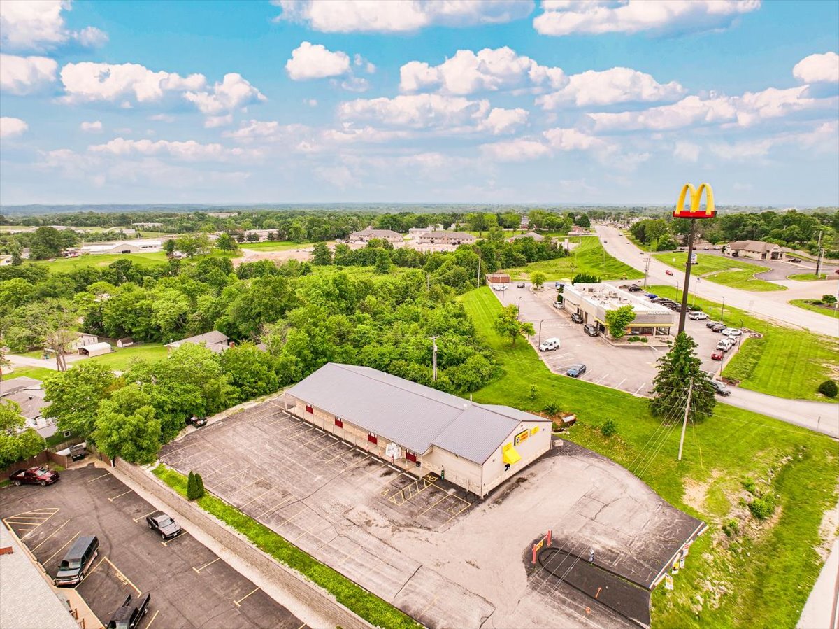1000 S Outer Rd, Saint Clair, MO for Sale