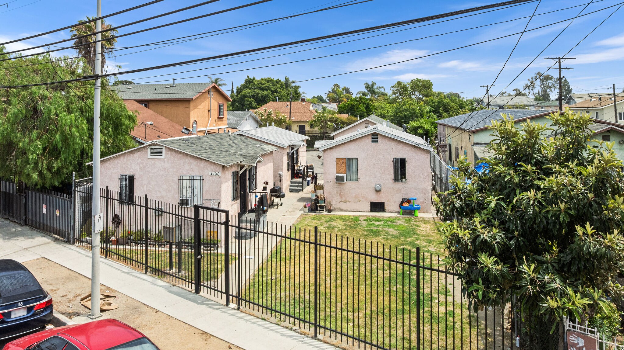 4106 S San Pedro St, Los Angeles, CA for Sale