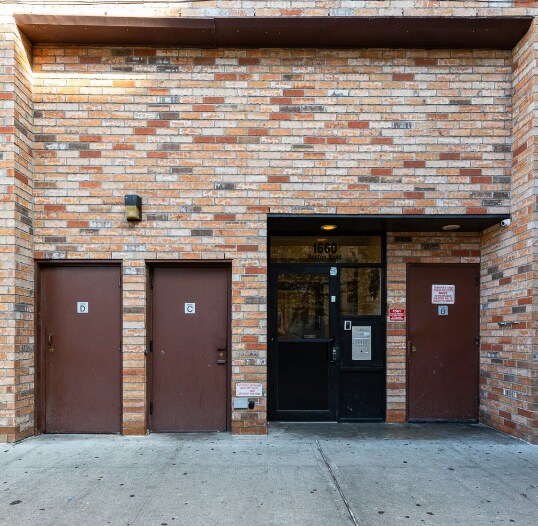 1664 Boston Rd, Bronx, NY for Rent